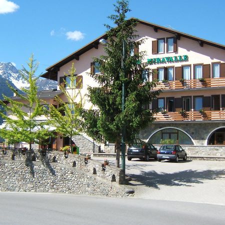 Hotel Ristorante Miravalle Teglio Extérieur photo