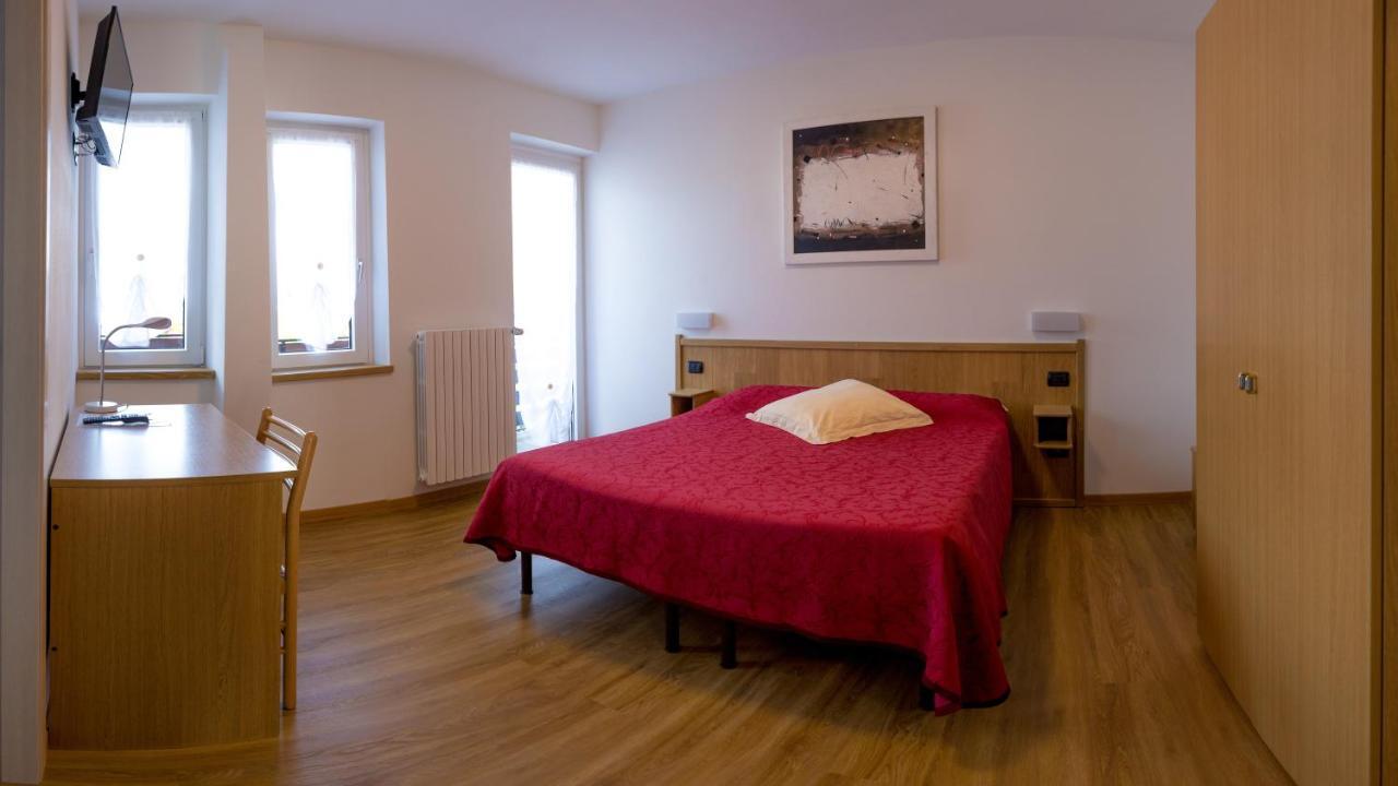 Hotel Ristorante Miravalle Teglio Extérieur photo