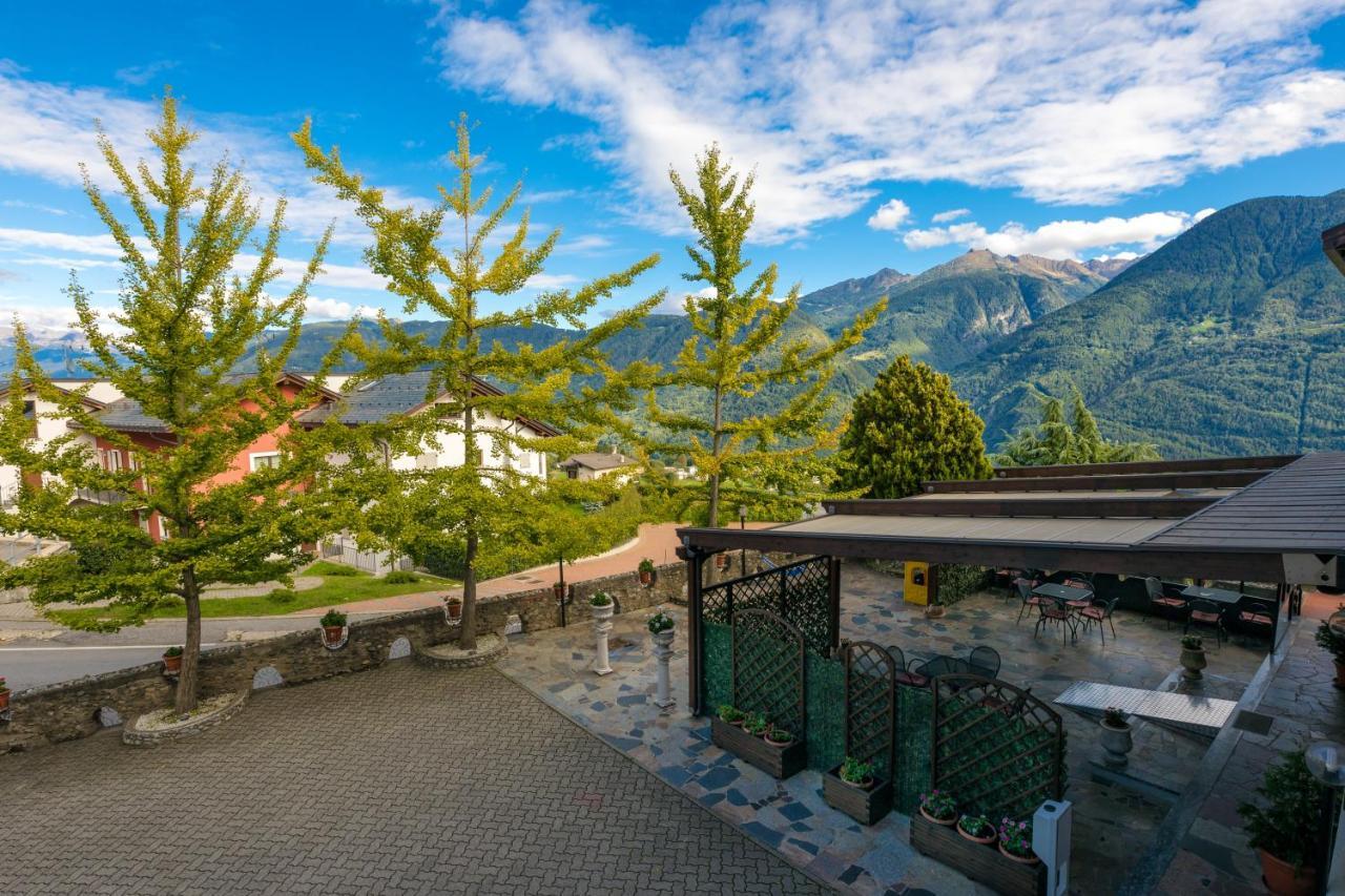 Hotel Ristorante Miravalle Teglio Extérieur photo